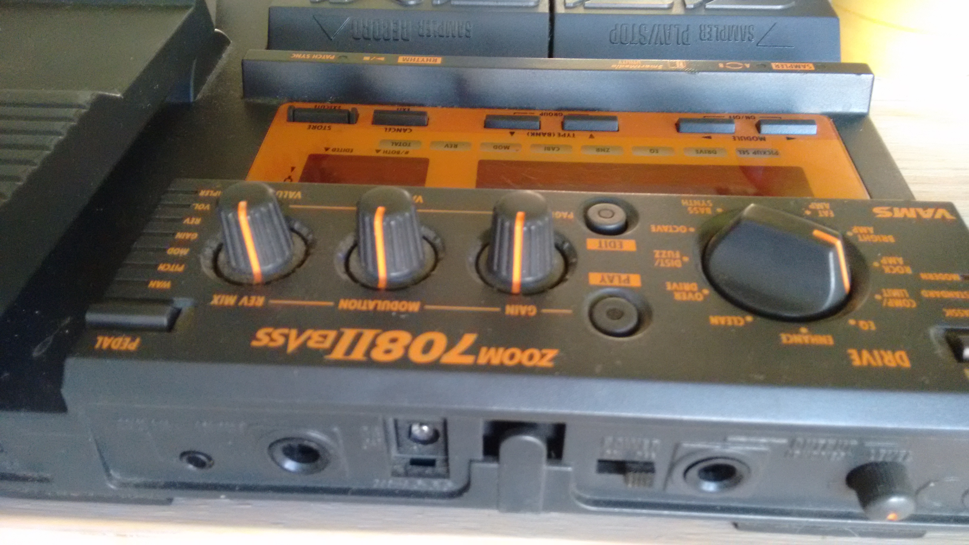 Zoom 708II Bass image (1576779) Audiofanzine