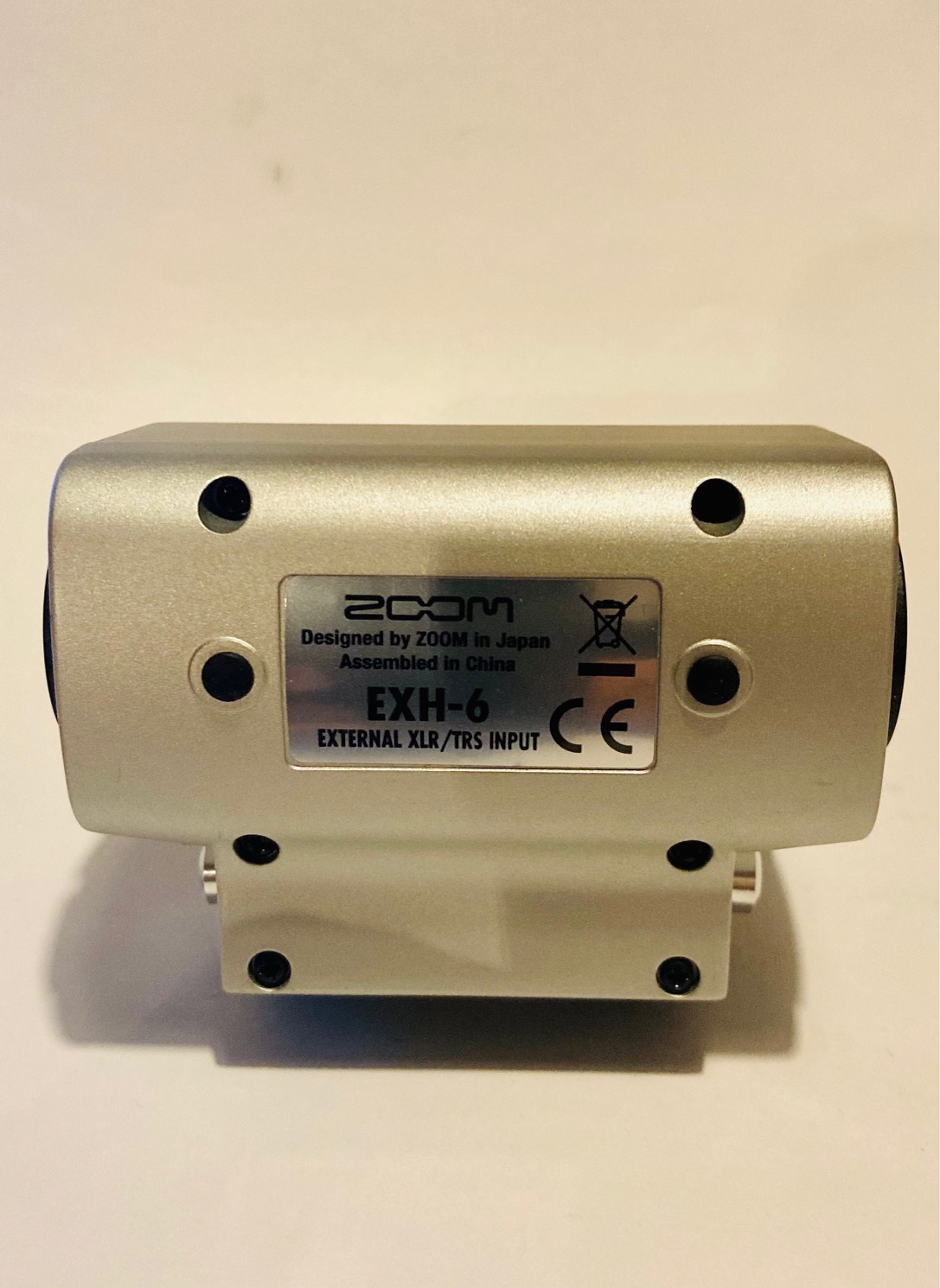 EXH-6 - Zoom EXH-6 - Audiofanzine