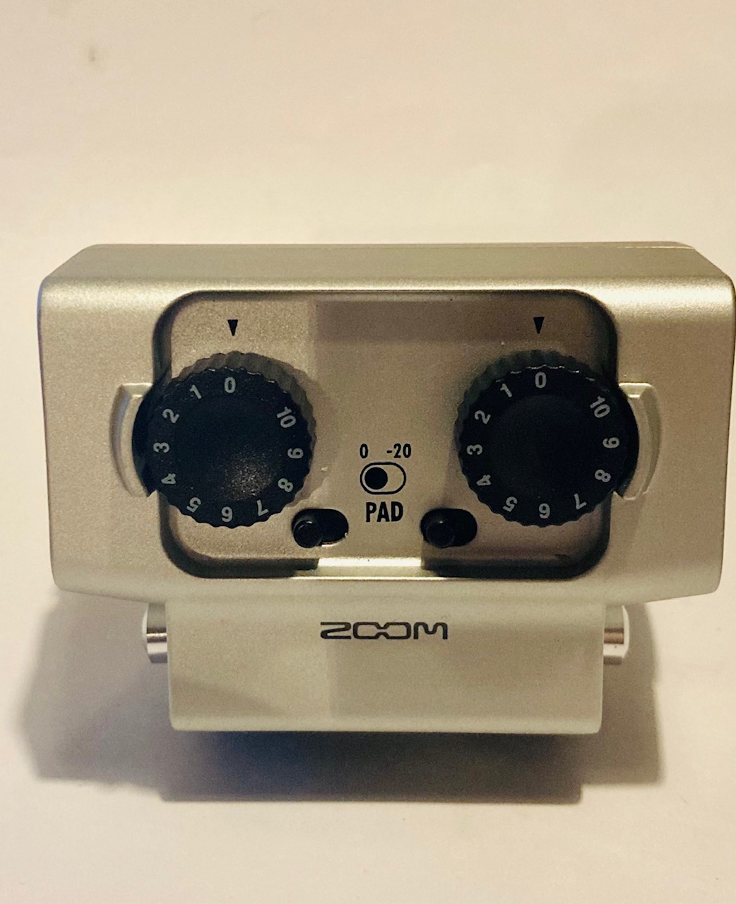 EXH-6 - Zoom EXH-6 - Audiofanzine