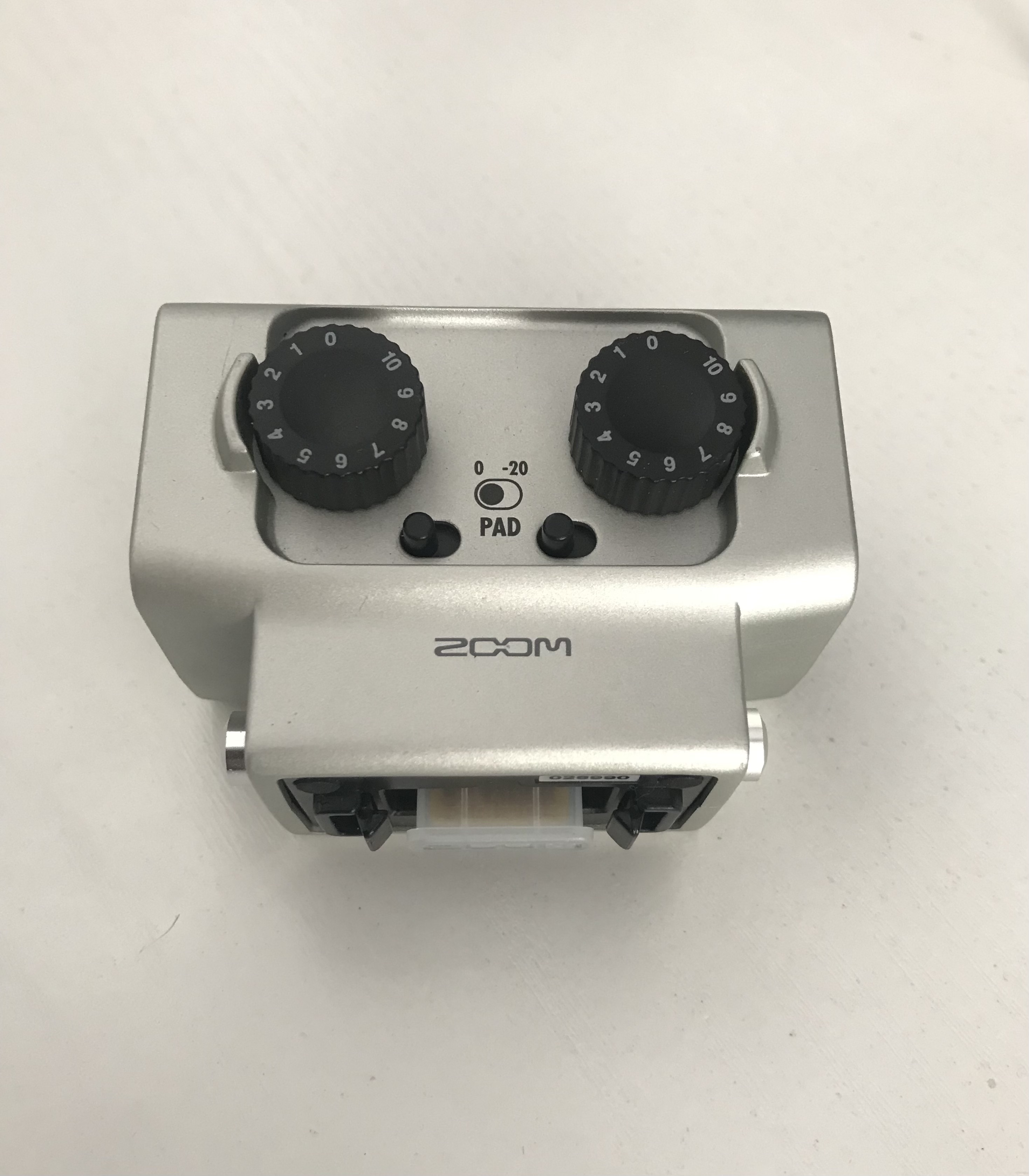 EXH-6 - Zoom EXH-6 - Audiofanzine