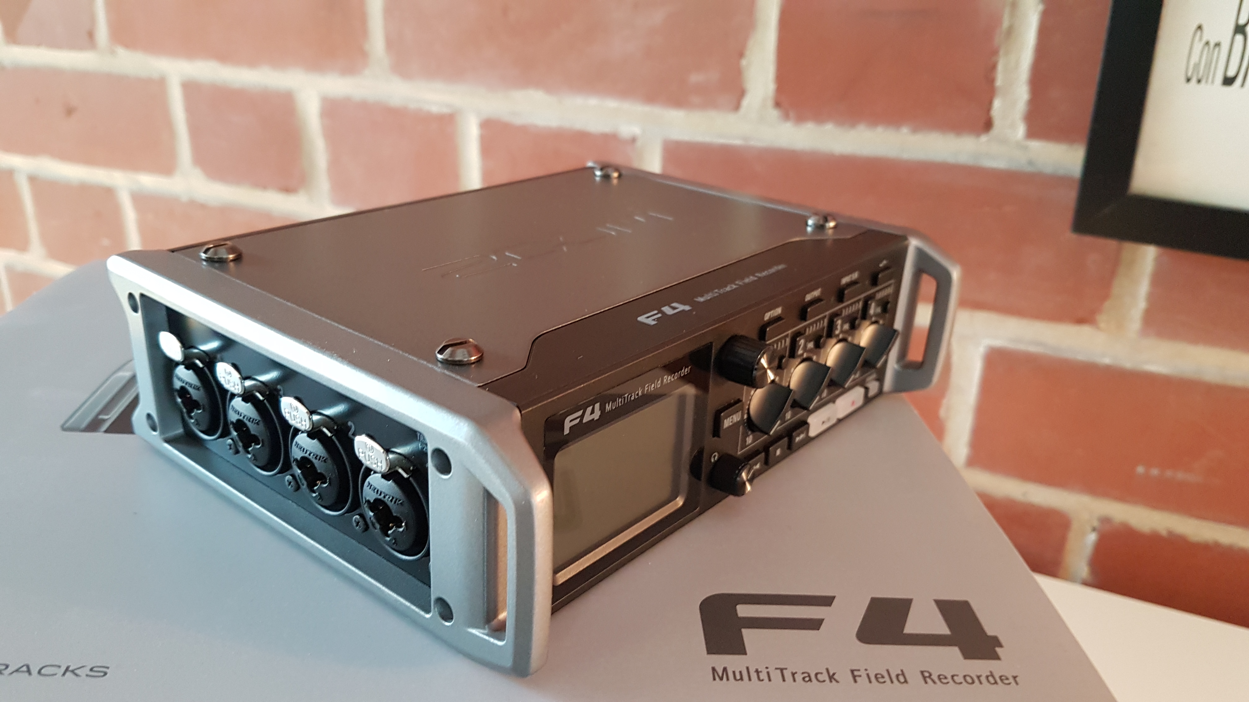 F4 Zoom F4 Audiofanzine