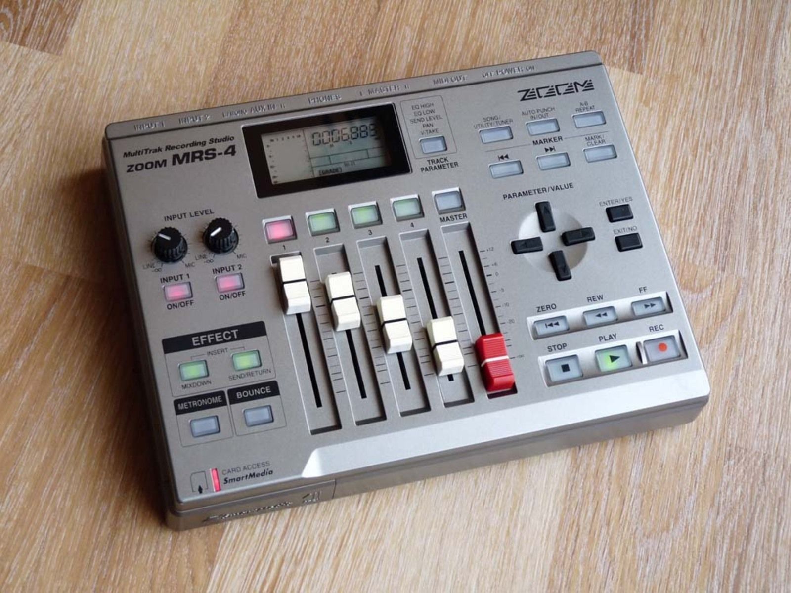 Zoom MRS4 image (41476) Audiofanzine