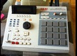 Akai MPC2000XL (14936)