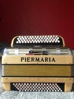 Accordéon Piermaria 2 voix 5 lignes de basse - 1 000 €