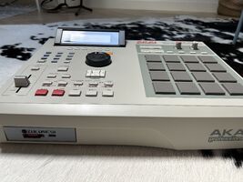 MPC2000 XL COLLECTOR - 2 000 €