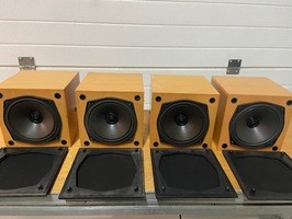 4 enceintes APG MX1 - 450 €