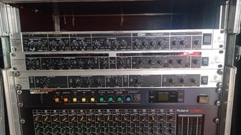 Behringer Ultravoice Digital VX2496 - 130 €