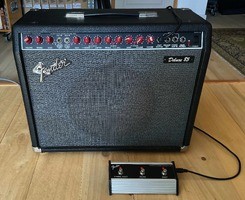 Fender Deluxe 85 Red Knob made in USA - 450 €