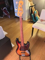 Vas ou echange une Fender Jazz Bass US fretless Jaco Pastorius - 1 200 €