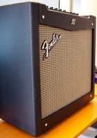 Fender Mustang II