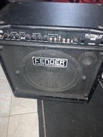 Ampli fender Rumble 150 (pr851) - 130 €
