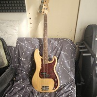 Fender Precision Bass Made in Mexico — 2008/2009 - 580 €