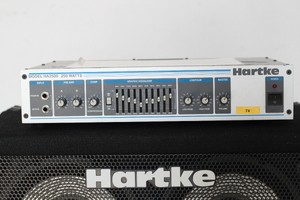 TÊTE HARTKE HA 2500 (250W) - 150 €
