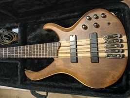 Ibanez BTB675 (2015 Indonésienne) - 500 €