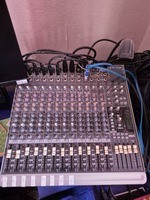 Vends console de mixage Mackie 1642 VLZ3 – 220 € - 220 €