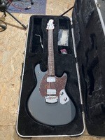 ErnieBall MusicMan StingRay RS - 2 200 €