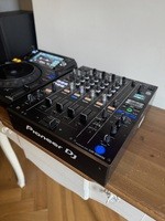 Vends table Pioneer DJM 900 nxs2 & son flight case - 1 800 €