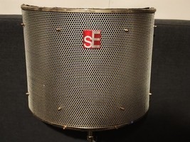 sE Electronics Reflexion Filter Pro - 100 €