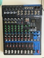 vends table de mixage yamaha mg12xu - 300 €