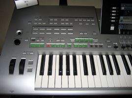 Yamaha Tyros 3