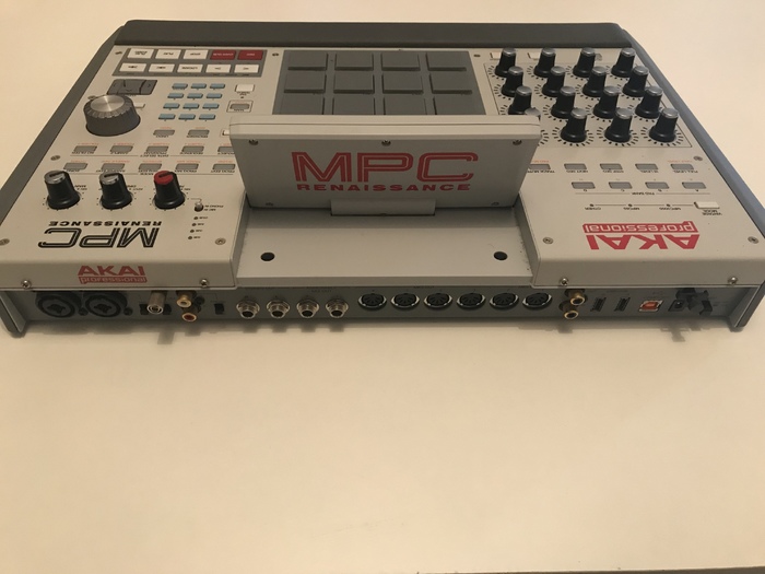 akai pro mpc renaissance