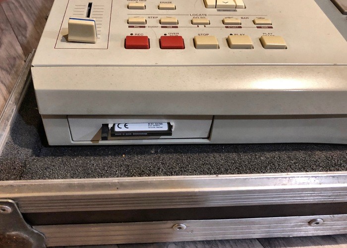 akai professional mpc2000xl akai professional mpc2000xl