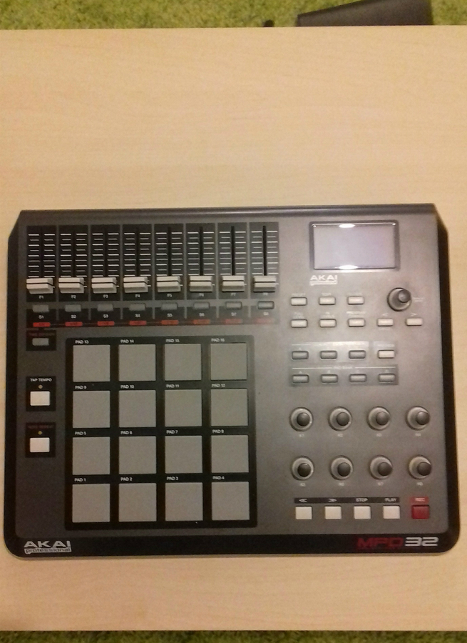 Akai MPD32 image (1664073) Audiofanzine