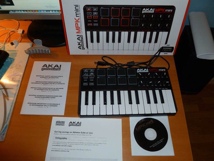 bandlab akai mpk mini