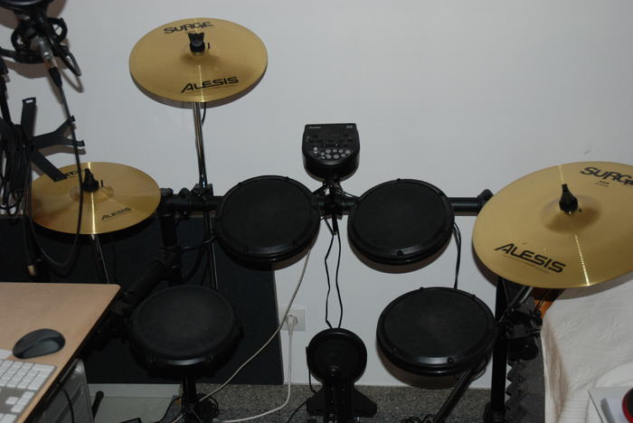 Alesis dm6 usb kit обзор