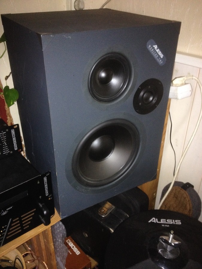 Alesis Monitor Two image (2078320) Audiofanzine