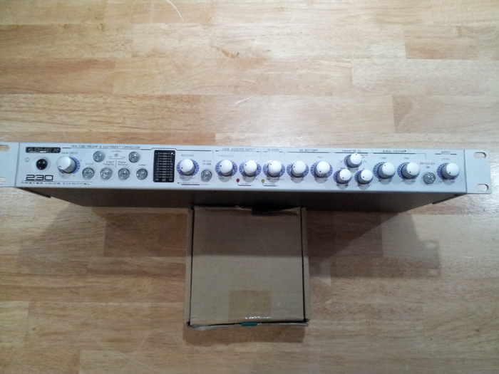 Photo Aphex 230 Master Voice : Aphex 230 Master Voice (34381) (#698108