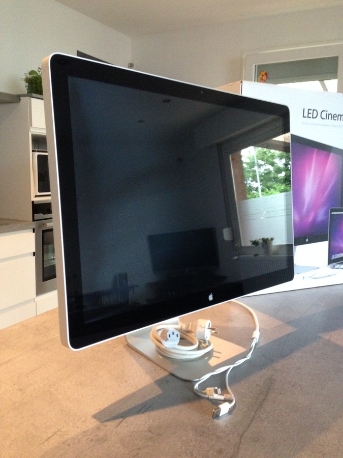 Apple cinema display 24 обзор