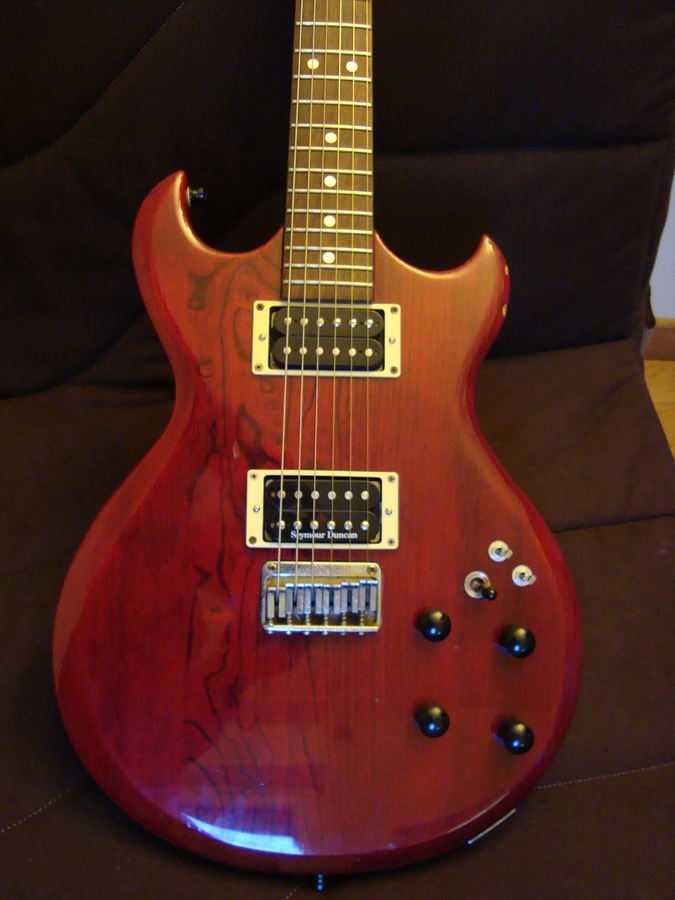 Aria Pro II Cardinal CS350 image (488647) Audiofanzine