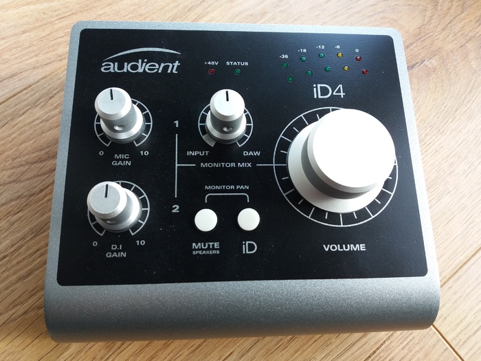 Audient iD4 image (1844356) Audiofanzine