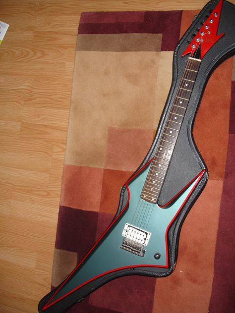 autres-guitares-electriques-solid-body-2781757.jpg