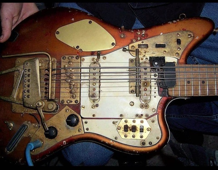 autres-guitares-electriques-solid-body-2999463.jpg