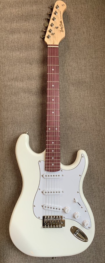 autres-guitares-electriques-solid-body-3433980.jpeg