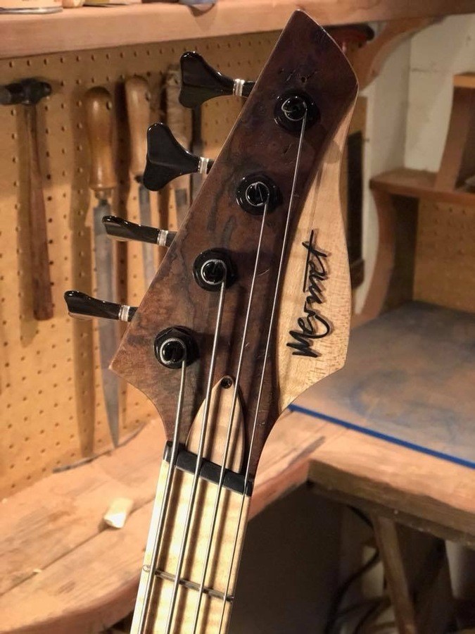 basses-2225784.jpg