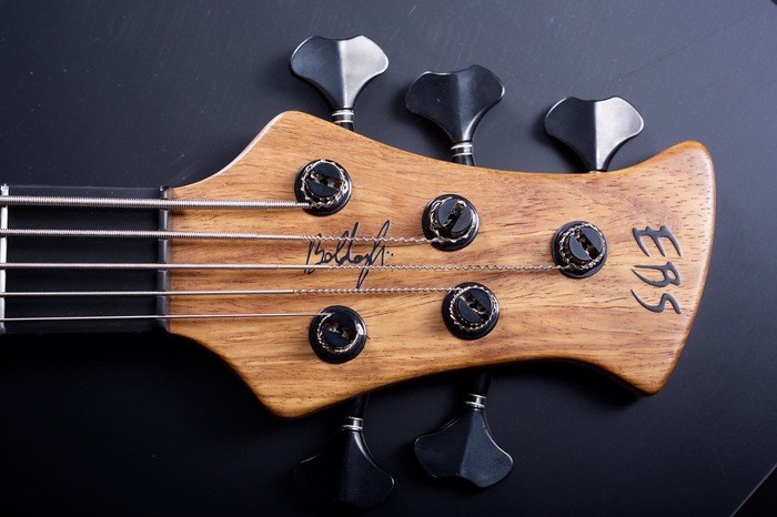 basses-2241614.jpg