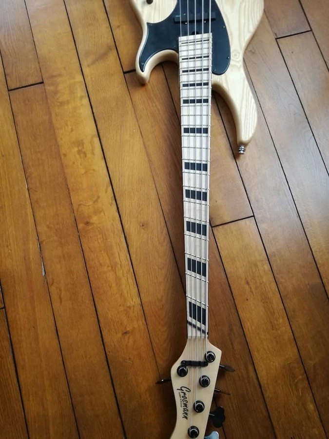 basses-2243520.jpg