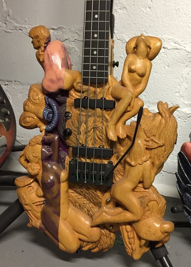 basses-2290925.jpg