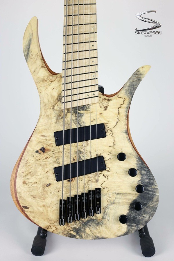 basses-2296927.jpg