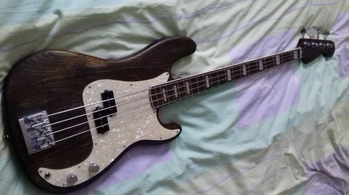 basses-2427720.jpg