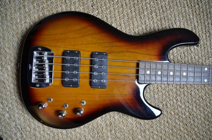 basses-2489128.jpg