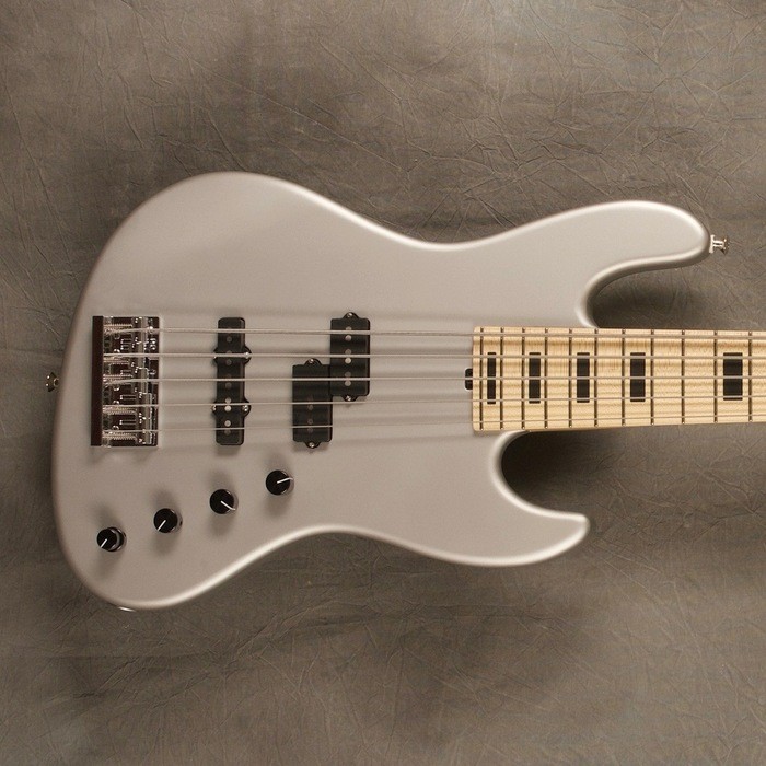 basses-2555010.jpg