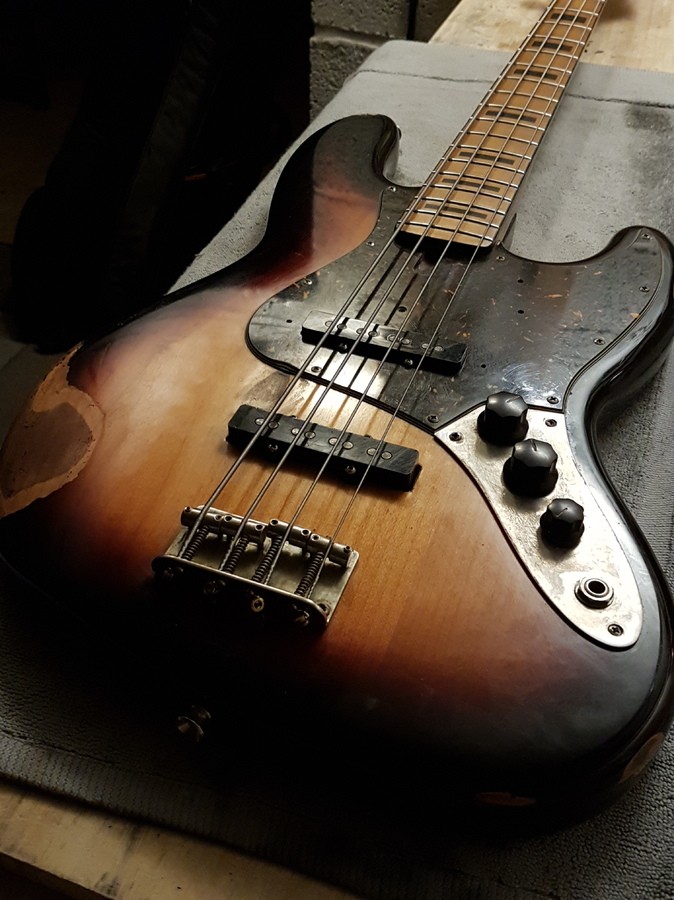 basses-2634227.jpg