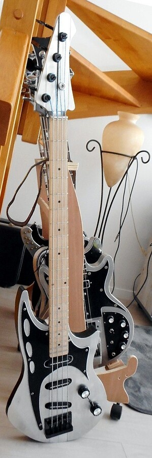 basses-3292034.jpg