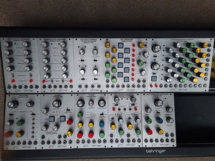 behringer-3040622.jpg