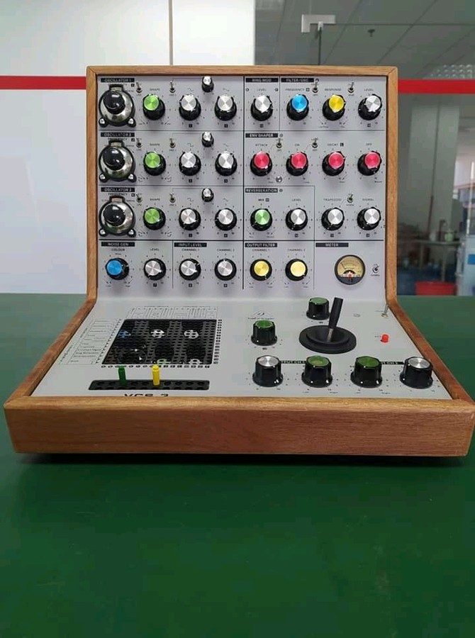 behringer-3219009.jpg