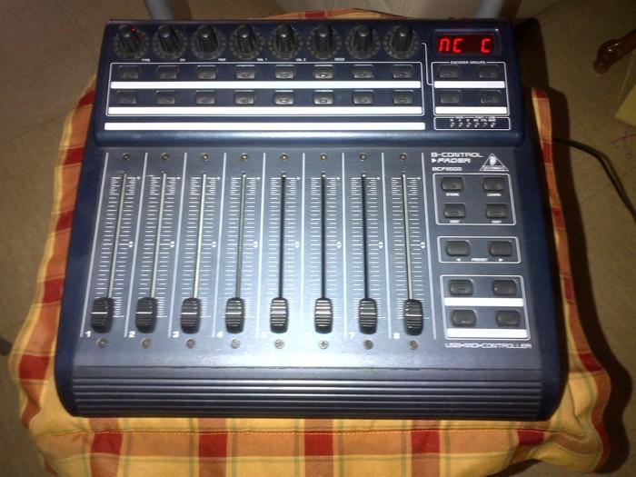 behringer bcd2000